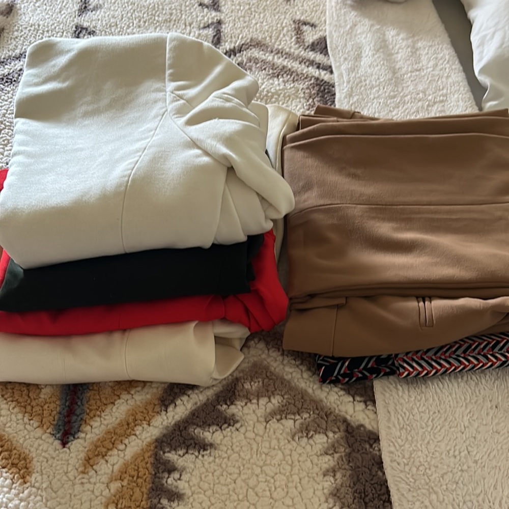 BULK LOT - ZARA - WORKWEAR. Blazers size L, red blazer size M. All pants XL.